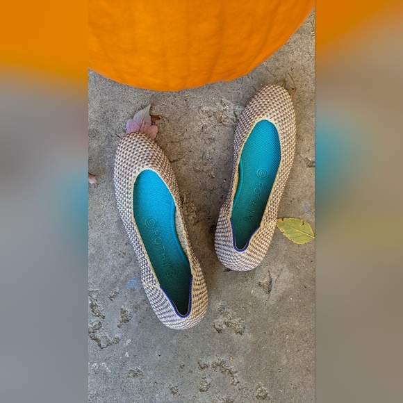 Rothys Multi Metallic Square Flats | Size 6.5 - Picture 2 of 5